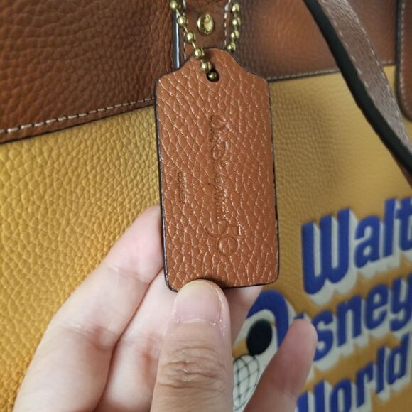 NWOT Coach Disney Field Large Tote - Picture 8 of 10